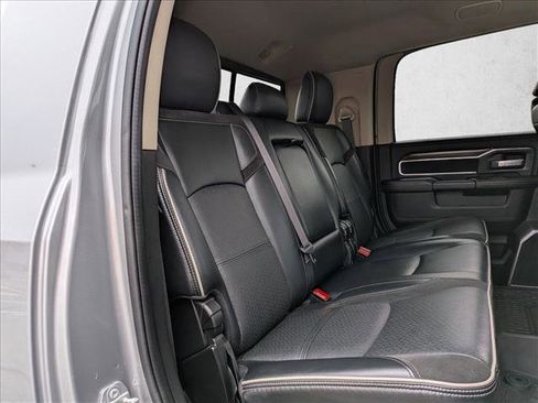 Used 2022 RAM 3500 Laramie image 19