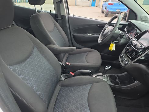 Used 2022 Chevrolet Spark LT w/ Spark Special Edition FWD image 10