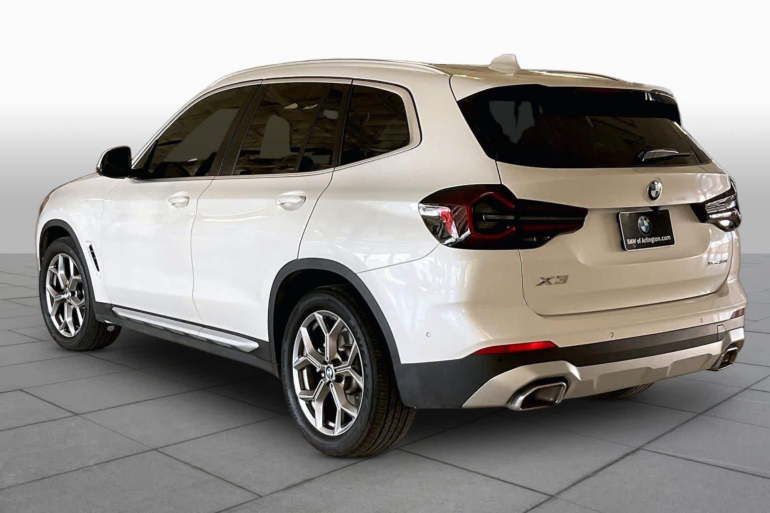 Used 2024 BMW X3 sDrive30i w/ Premium Package RWD image 10