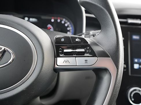 Certified 2023 Hyundai Tucson SEL FWD image 28