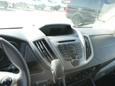 Used 2019 Ford Transit 350 XLT image 14