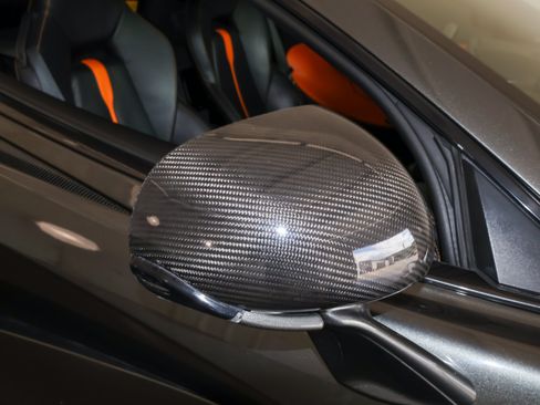 Used 2016 McLaren 570S Coupe RWD image 37