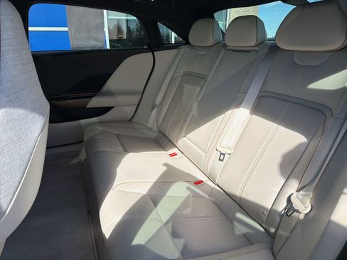 Used 2022 Lucid Air Grand Touring image 26