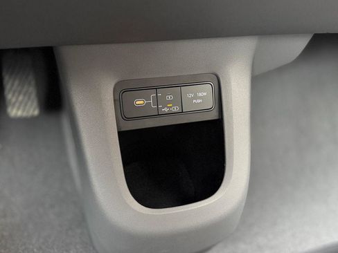 New 2026 Hyundai Ioniq 5 SEL image 16