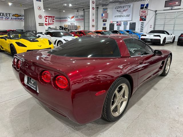 Used 2003 Chevrolet Corvette Coupe w/ Preferred Equipment Group RWD image 29
