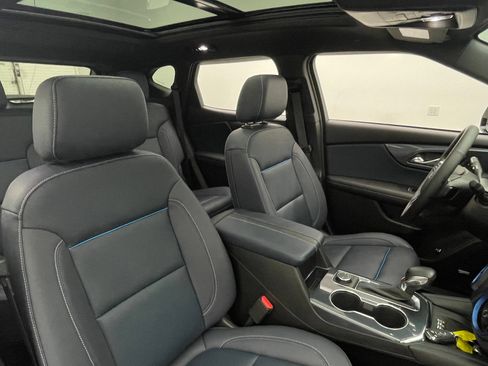 Used 2023 Chevrolet Blazer RS w/ Driver Confidence II Package FWD image 39