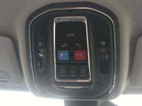 Certified 2023 Jeep Grand Cherokee Limited RWD image 25