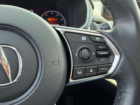 Used 2023 Acura MDX SH-AWD image 30