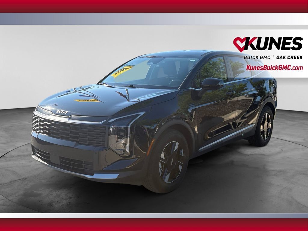 Used 2026 Kia Sportage LX FWD image 5