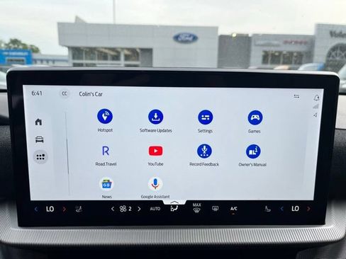 Used 2025 Ford Explorer ST-Line w/ ST-Line Street Pack AWD/4WD image 39