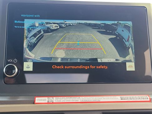 Certified 2025 Toyota Tacoma TRD Sport image 23