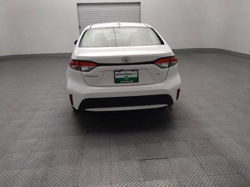 Used 2022 Toyota Corolla LE FWD image 6