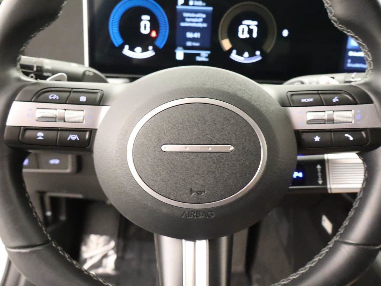 Used 2026 Hyundai Sonata SEL FWD image 14