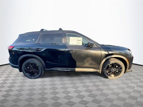 Used 2026 INFINITI QX60 Sport w/ Dark Cargo Package image 5