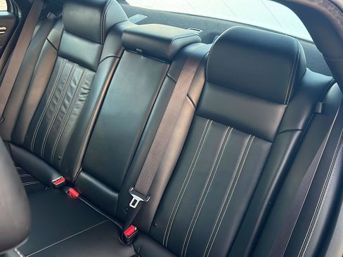 Used 2023 Chrysler 300 S RWD image 33
