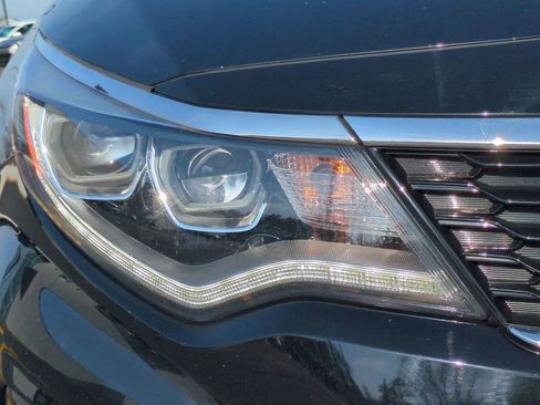 Used 2020 Kia Optima SX image 10