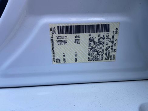 Used 2017 Nissan Maxima 3.5 SL image 19