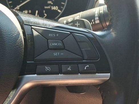 Used 2023 Nissan Altima 2.5 SR FWD image 24
