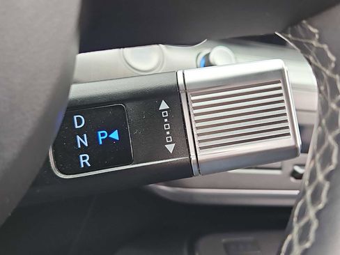 Certified 2024 Hyundai Kona SEL w/ Convenience Package image 33