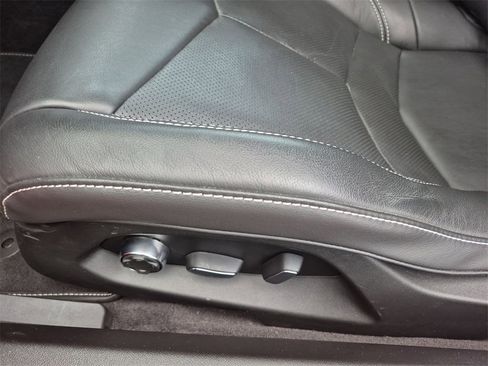 Used 2022 Chevrolet Corvette Stingray Preferred Cpe w/ Z51 Performance Package image 19