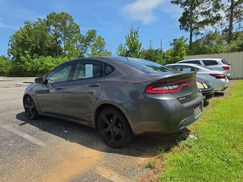Used 2015 Dodge Dart SXT FWD image 3