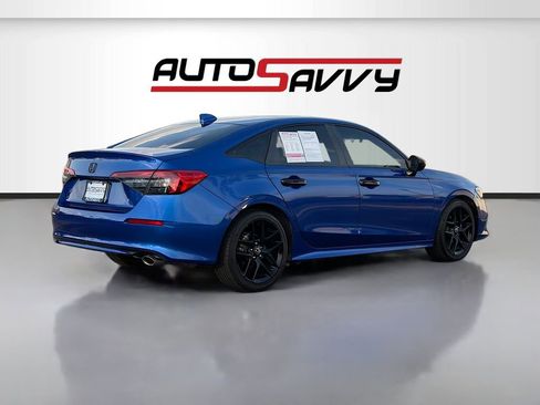 Used 2023 Honda Civic Sport image 7