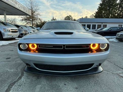 Used 2020 Dodge Challenger R/T image 4