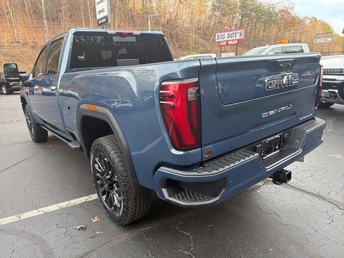 New 2026 GMC Sierra 2500 Denali Ultimate image 2