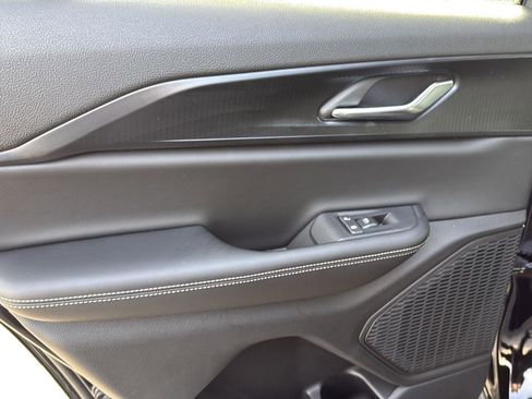 New 2025 Jeep Grand Cherokee Laredo X image 24