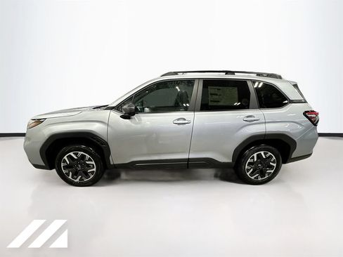 Used 2026 Subaru Forester Premium AWD/4WD image 8