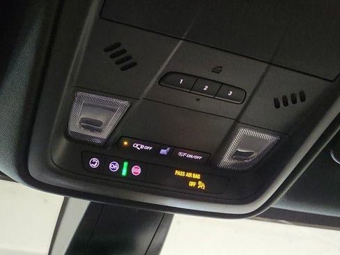 Certified 2023 Cadillac XT5 Luxury image 32