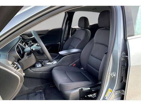 Used 2024 Chevrolet Malibu LS image 19