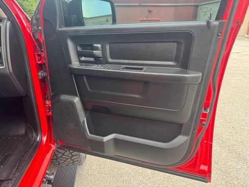 Used 2013 RAM 1500 Express AWD/4WD image 14