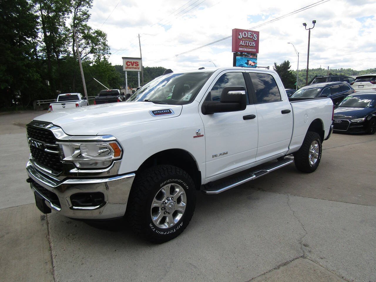 Used 2024 RAM 2500 Big Horn w/ Off Road Package AWD/4WD image 1