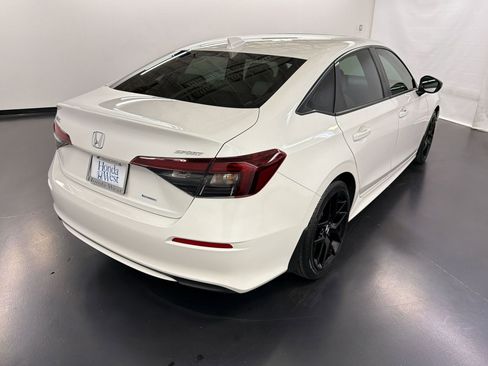 Certified 2025 Honda Civic FWD Hybrid Sedan image 9