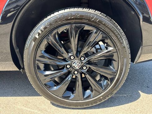 Used 2024 Buick Envista Sport Touring w/ Convenience I Package FWD image 27