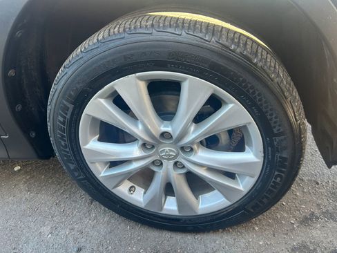 Used 2013 Toyota RAV4 Limited image 47
