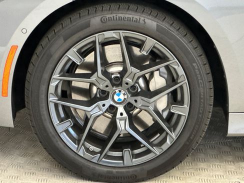 Used 2025 BMW 330i Sedan w/ Convenience Package RWD image 12