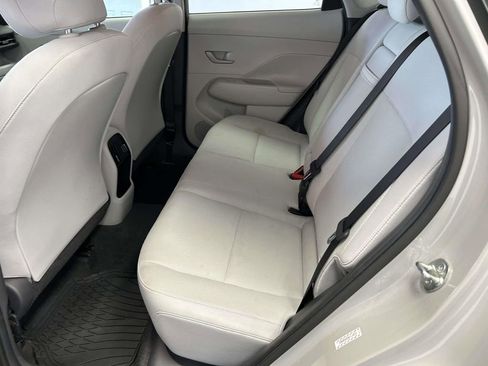 Used 2024 Hyundai Kona SEL FWD image 13