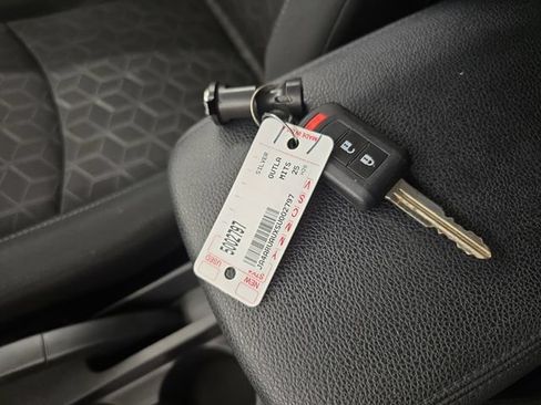 Used 2025 Mitsubishi Outlander Sport AWD image 18