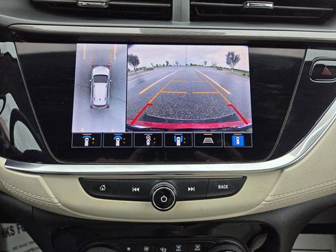 Used 2021 Buick Encore GX Essence w/ Advanced Technology Package AWD/4WD image 28