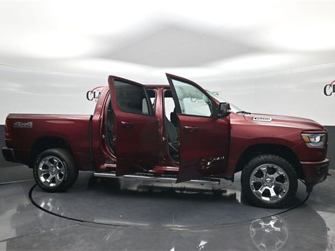 Used 2022 RAM 1500 Big Horn image 32