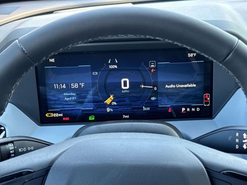 New 2027 Chevrolet Bolt LT w/ Comfort Package FWD image 17