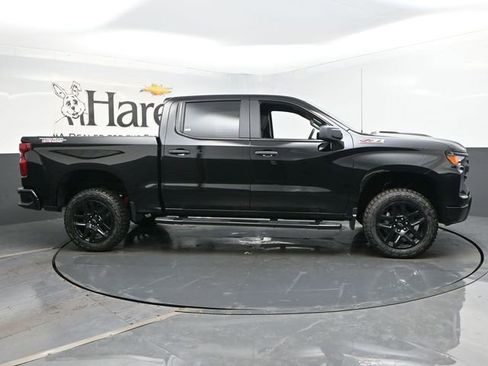 New 2025 Chevrolet Silverado 1500 Custom Trail Boss image 1