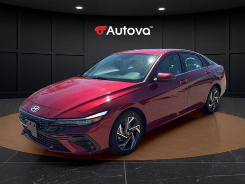 Used 2024 Hyundai Elantra Limited FWD image 1