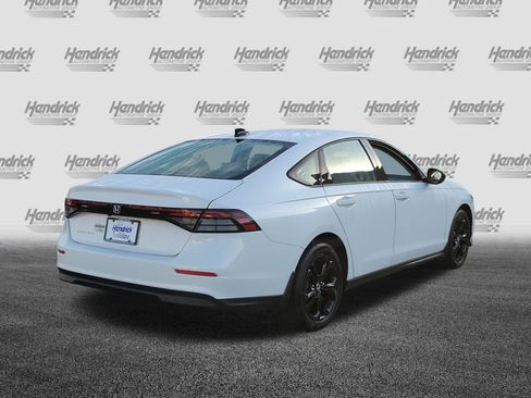Used 2025 Honda Accord SE image 7