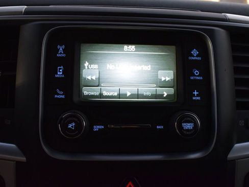 Used 2017 RAM 1500 Classic SLT image 29