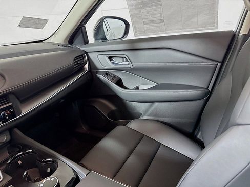 New 2026 Nissan Rogue SV AWD/4WD image 24