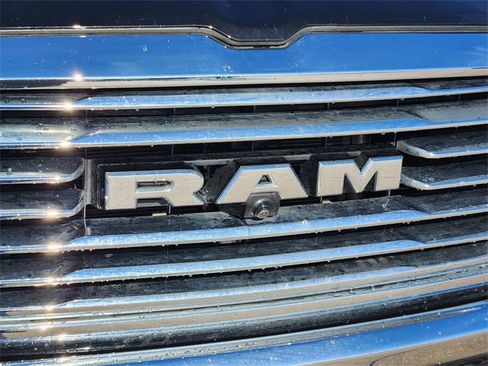 Used 2022 RAM 1500 Limited image 12