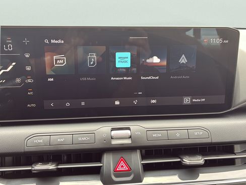 Used 2025 Kia K4 EX FWD image 36
